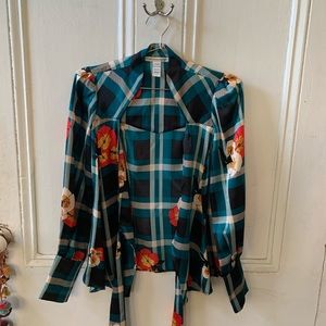 DVF silk wrap floral top sz 0